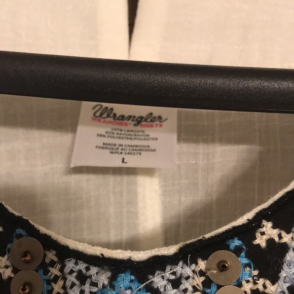 Ladies Tunic - Picture 3 of 7